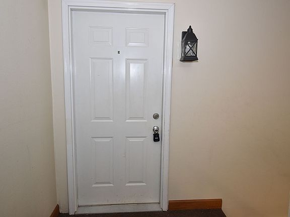 5th image of 2920 Edison Rd #D