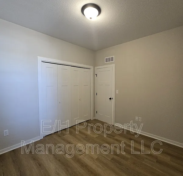 12195 N Fennec — Photo 24