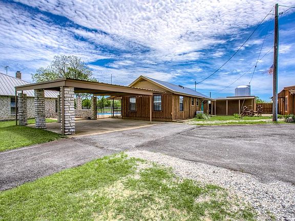 5th image of 2207 Longhorn Trl