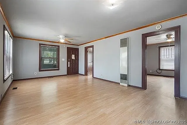 3 bed, 1471 sqft, $1,430 — Photo 2