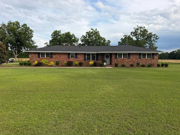 557 Beards Creek Church Rd, Glennville, GA 30427
