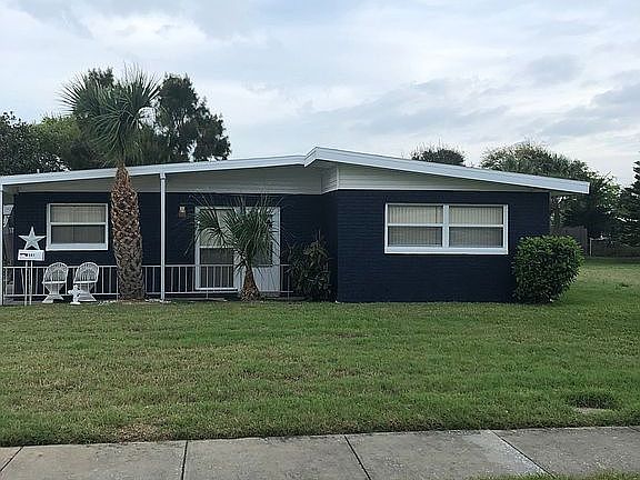 2nd image of 307 Woodland Ave