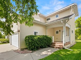 4289 42nd Ave S, Fargo, ND 58104