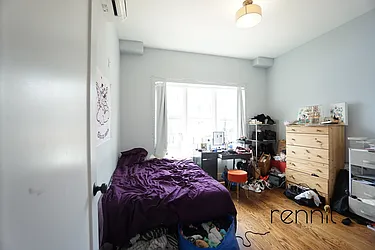 Rented by Rennit Inc.