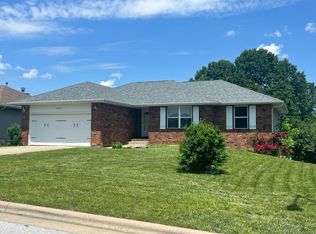 3553 W Dylan Dr, Springfield, MO 65807