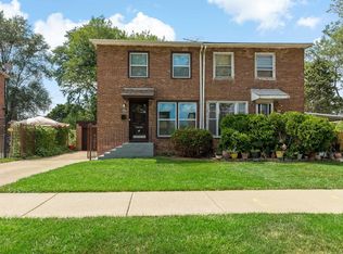 9226 S Forest Ave, Chicago, IL 60619