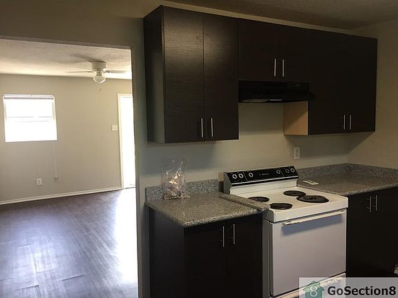 4th image of 2314 Rosalee St APT 1
