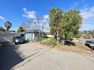 325 W Fig St, Fallbrook, CA 92028