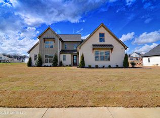 343 Camp Xing, Hernando, MS 38632