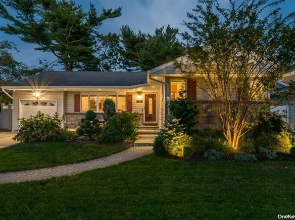 909 Ilse Court, North Bellmore, NY 11710