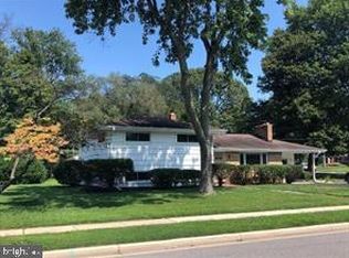 516 White Oak Dr, Severna Park, MD 21146