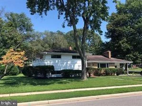 516 White Oak Dr, Severna Park, MD 21146