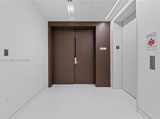 300 Biscayne Boulevard Way #3201, Miami, FL 33130