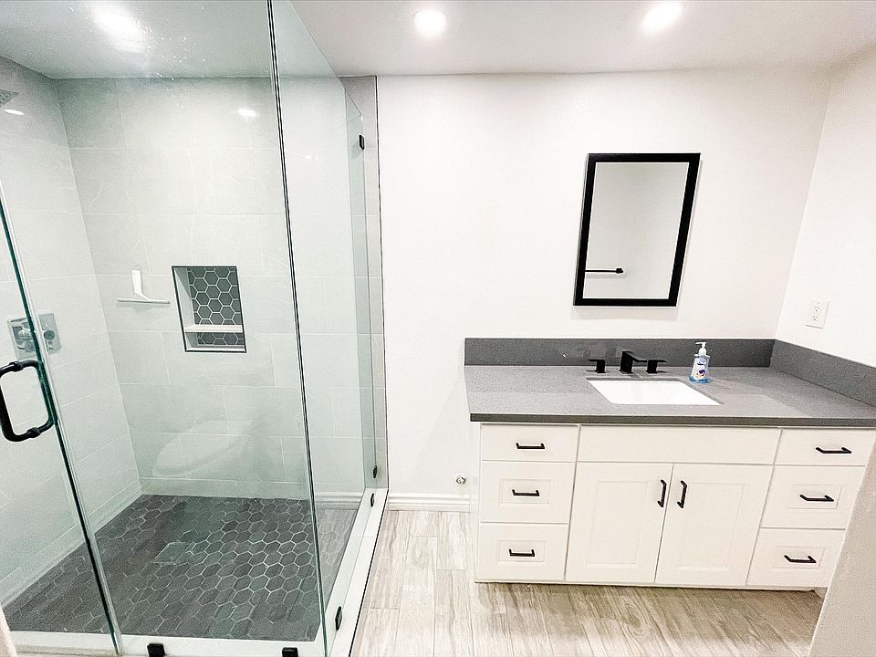 Remodeled Bath 2