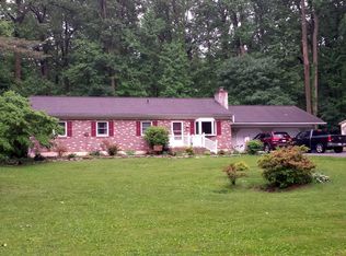 102 Northwood Dr, Coatesville, PA 19320