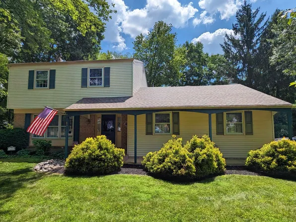 130 Peggy Ln, Chalfont, PA 18914