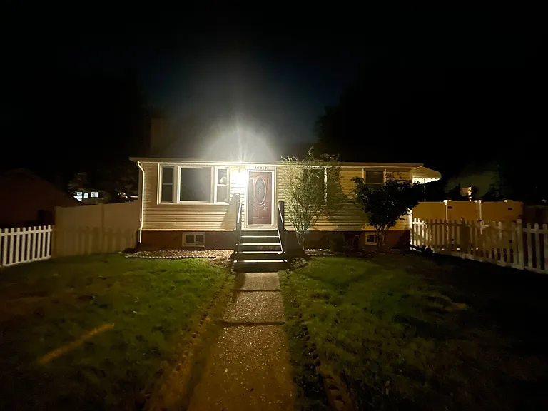 10017 Montauk Ave — Photo 1