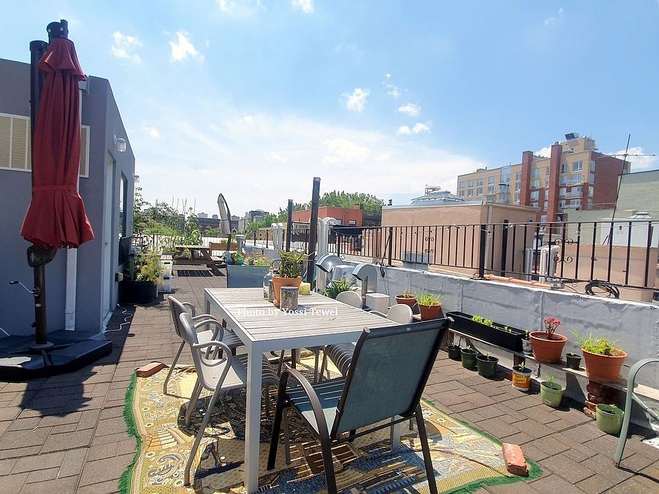 1st image of 239 W 123rd St #2R
