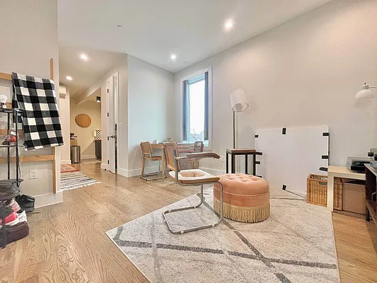 Rented by Doorway NYC, LLC | media 1