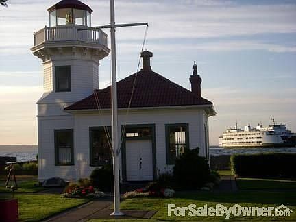 3rd image of 1502 Mukilteo Blvd