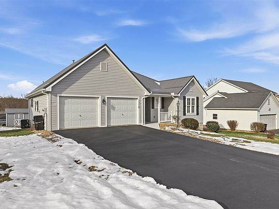 2nd image of 1318 Deerfield Ln