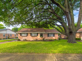 2524 Springhill St, Dallas, TX 75228