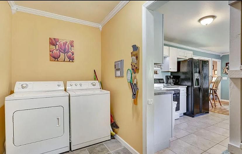 1st image of 7 Farley Ave