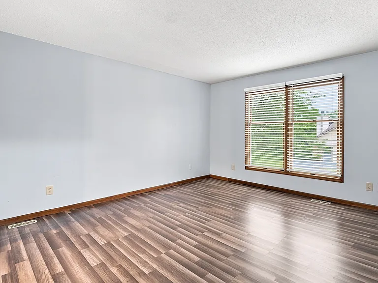 6032 Sawmill Woods Dr — Photo 18