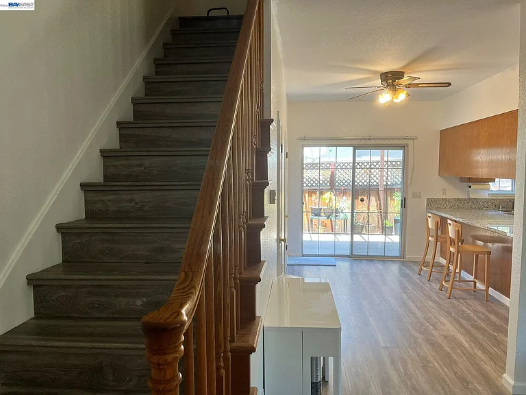 43576 Bryant St — Photo 3