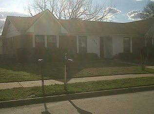 5217 Meadowside Dr, Garland, TX 75043