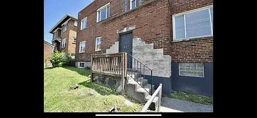 5210 Montgomery Photo 1