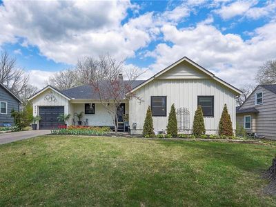 4712 W 77th St, Prairie Village, KS, 66208