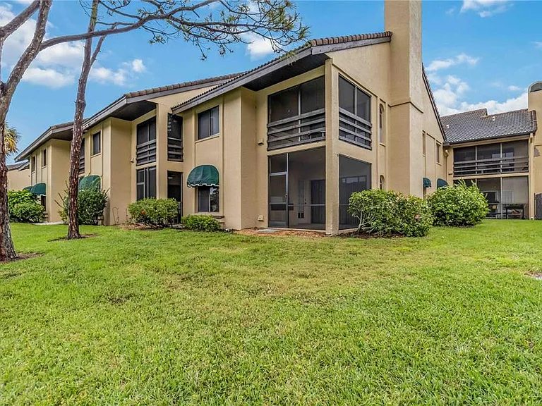 5734 Ashton Lake Dr #7 — Photo 24