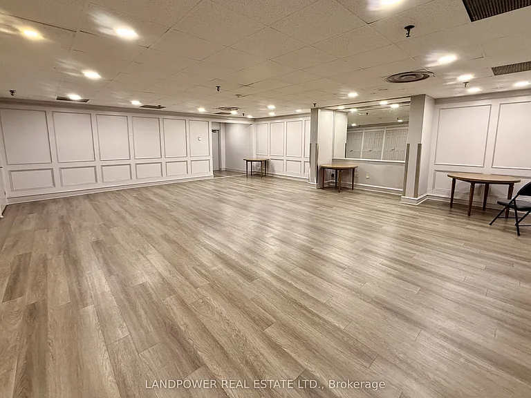 350 Seneca Hill Dr #Penthouse 14 — Photo 33