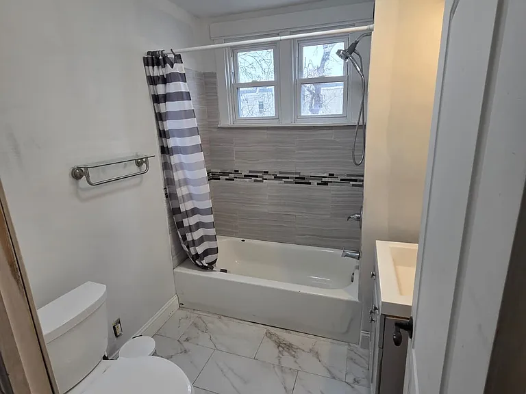 2449 Marshall Rd — Photo 4