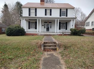 513 2nd St, Newport, TN 37821