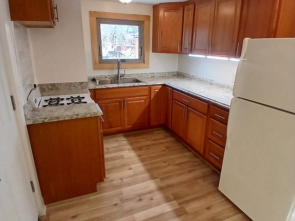 Kitchen with under cabinet lighting