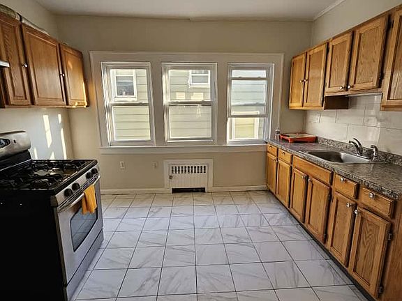2nd image of 283 N Center St Floor 2