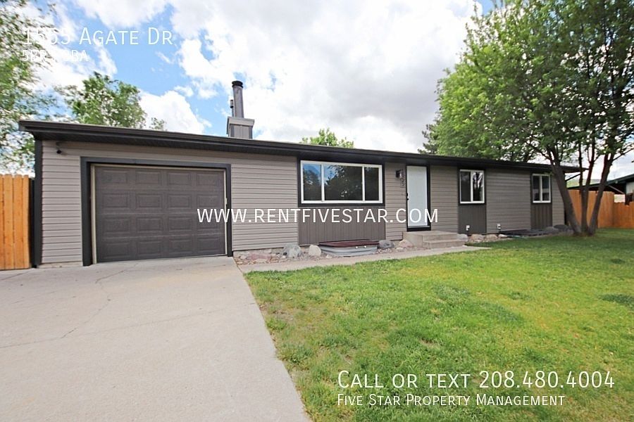 1st image of 1555 Agate Dr