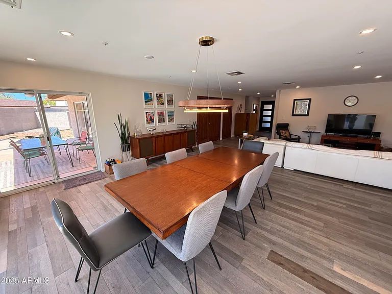 8361 E Via De Encanto — Photo 11