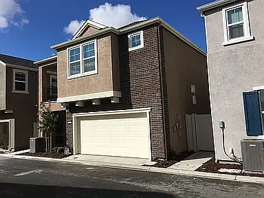 2025 Mannington Pl — Photo 3