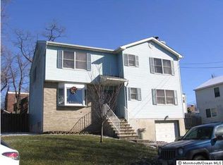 32 Karcher St, Sayreville, NJ 08872