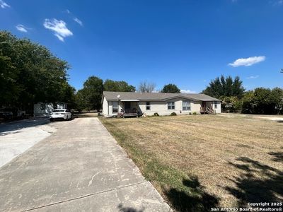 544 gallagher, Mc Queeney, TX, 78123