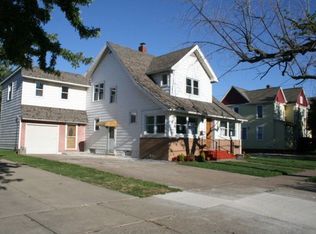 434 Eagle St, Fairport Harbor, OH 44077