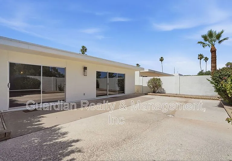 7238 E Joshua Tree Ln — Photo 32