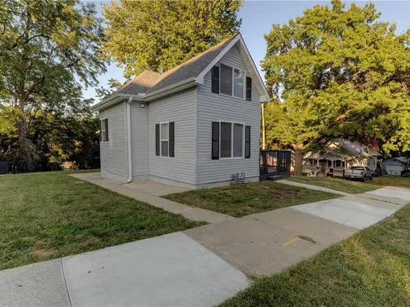 631 Independence Ave, Saint Joseph, MO 64505