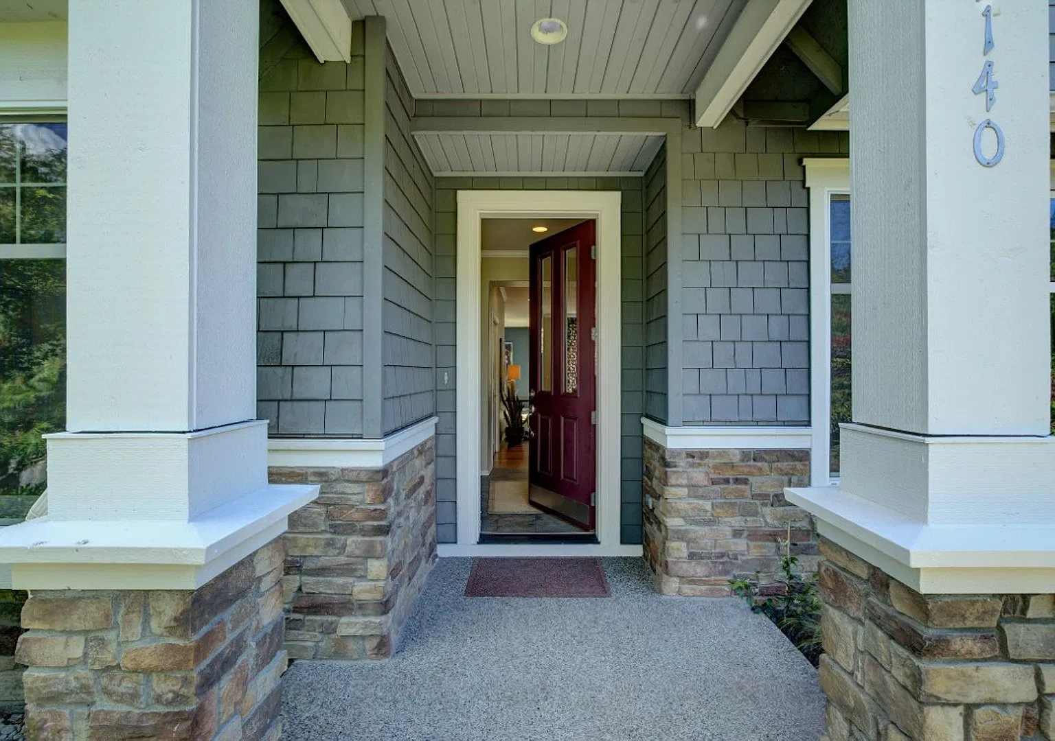 4Bd/2.5Ba Issaquah Home — Photo 3