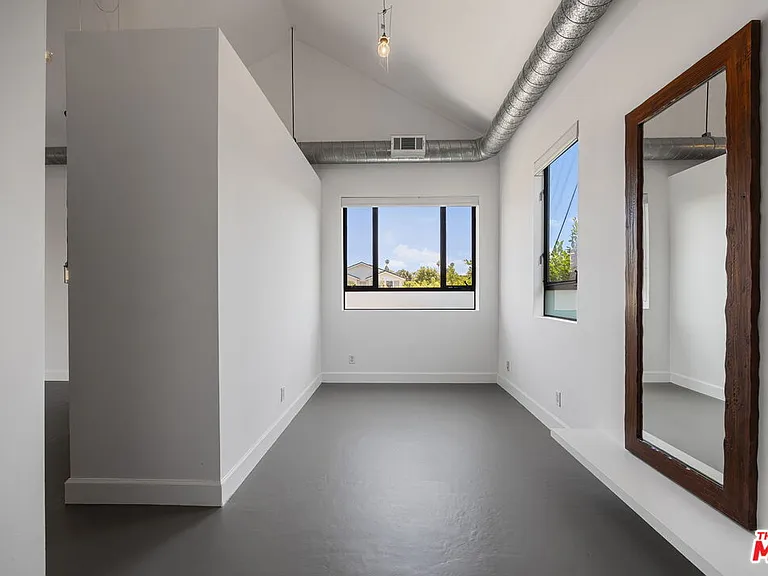 3655 May St — Photo 23