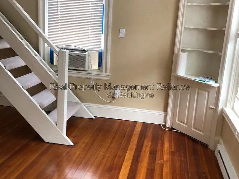 16 Franklin Pl #3-R — Photo 2