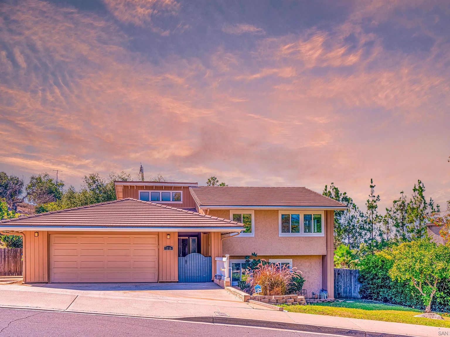1116 Circle Dr, Escondido, CA 92025 Zillow